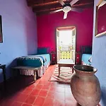 Posada De La Cruz#2